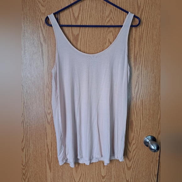 🌈Tommy John, Medium, Nude - Picture 3 of 3